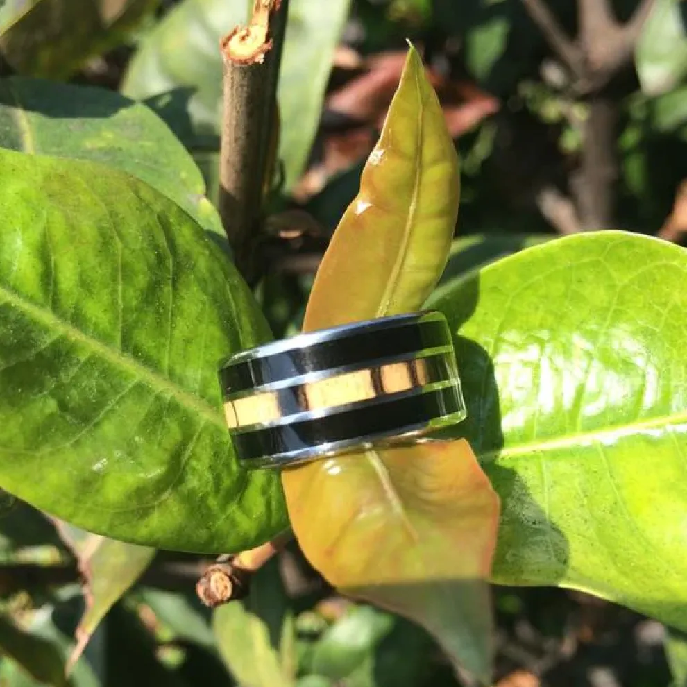 Black And White Ebony Big Kahuna Titanium Ring