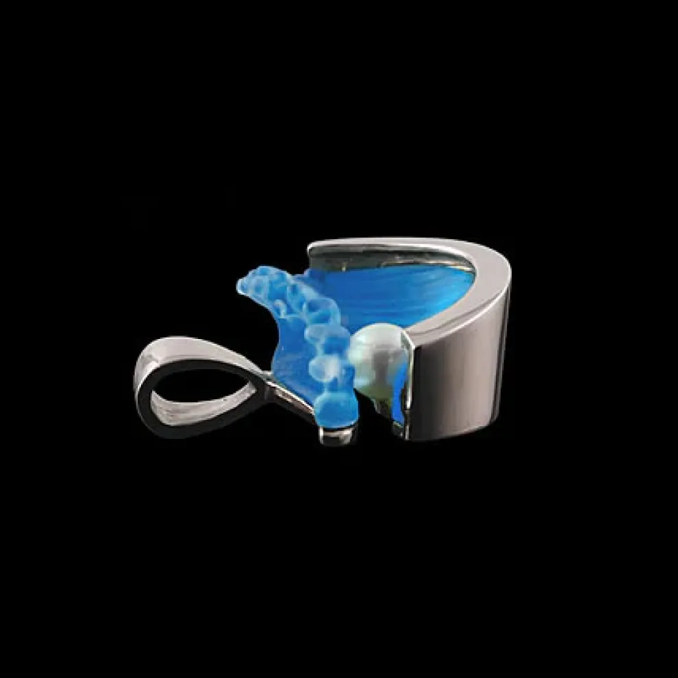 14K Large White Gold Pearl Wave Pendant