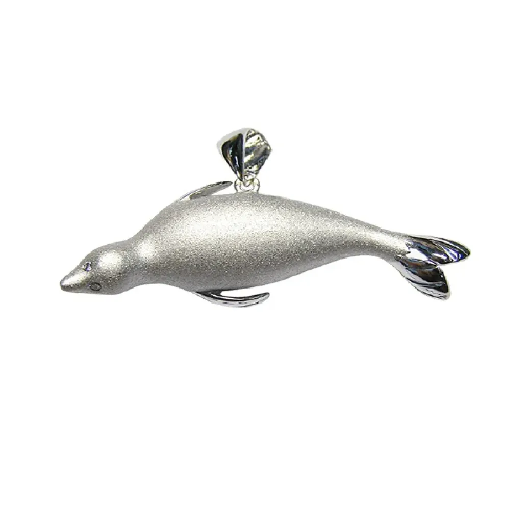 14K 40Mm Seal Pendant "Searching" With 2 Diamonds