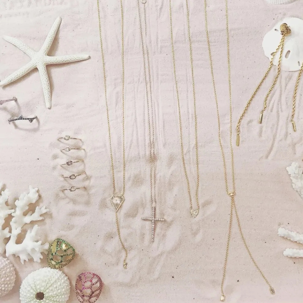 Signature Diamond Cross Necklace (Medium)